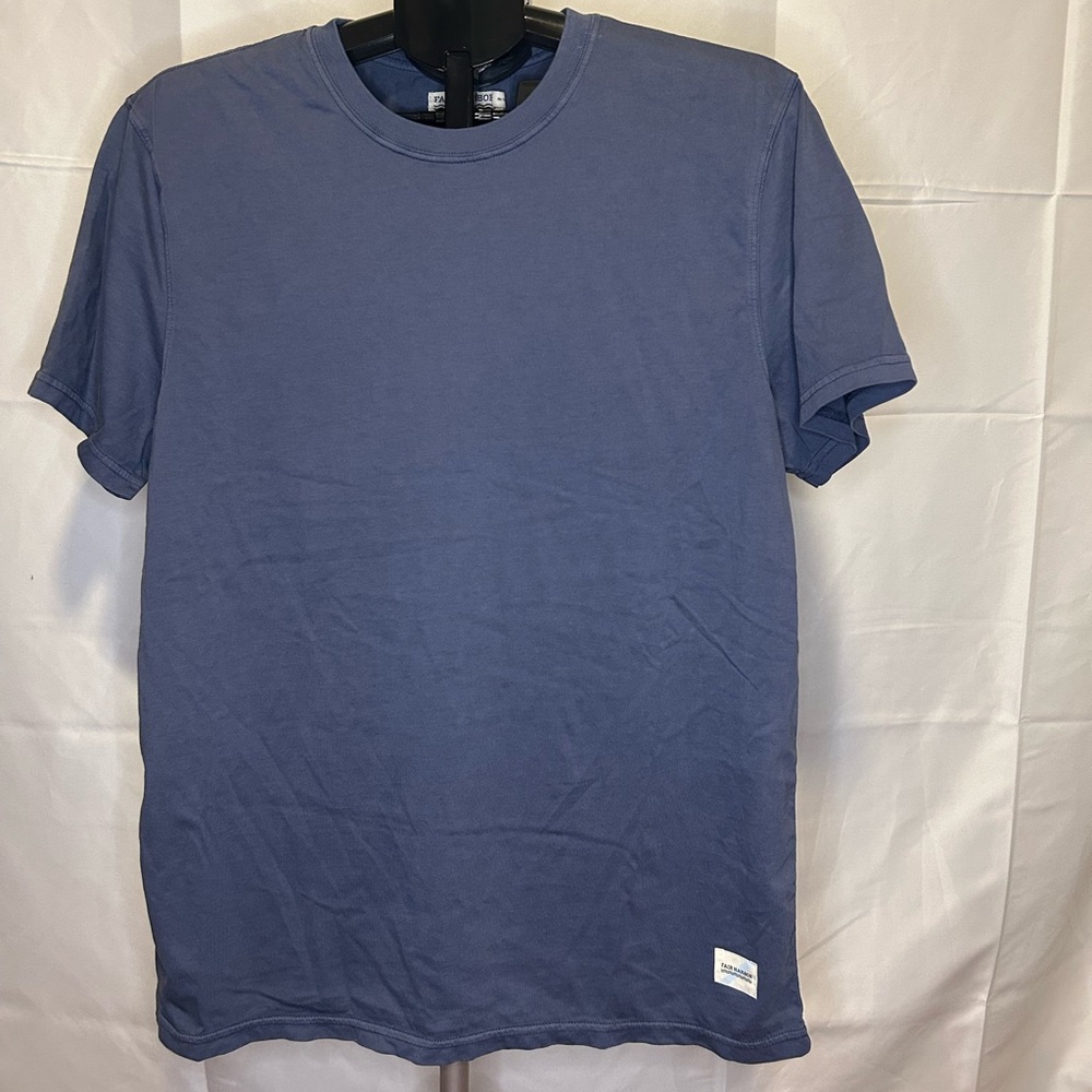Fair Harbor Men’s size Medium T-shirt